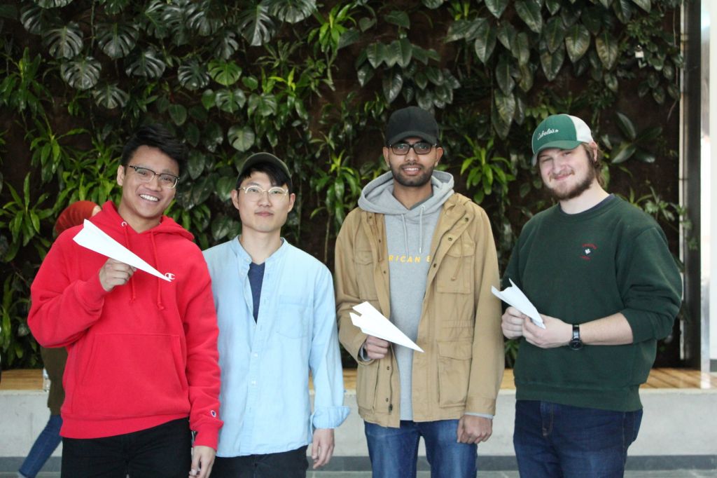 Four civil engineering technology students set up a paper airplane competition. It helped students to distress and have fun before exams.