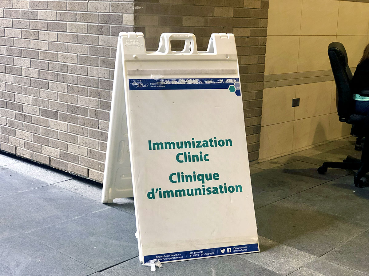 The new vaccination program located on the Ottawa campus encourages everyone to get vaccinated as soon as possible.