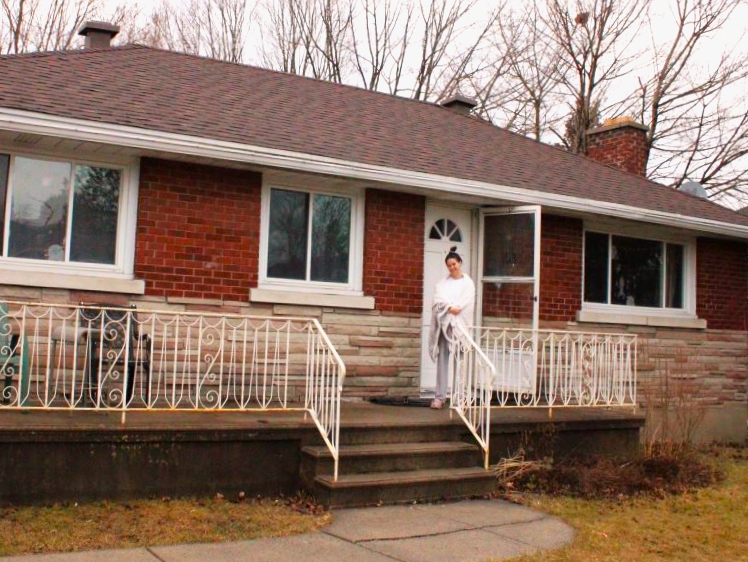Julia Timewell, a nursing student, can walk to school from her off-campus rented house.