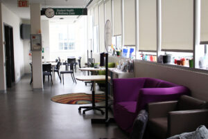 Health & Wellness Zone meeting area, located in E-Building at the Ottawa campus.