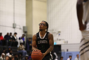 Shyeem Brown at the free throw line against the La Cité Coyotes on Oct. 22 in La Cité's main campus gym