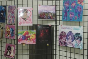 Medium and large-sized prints on sale at the drawing foundations shop in the A-building.