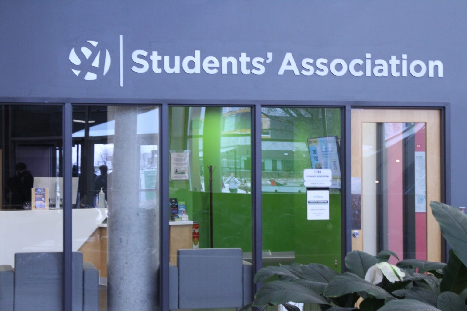 Algonquin College students navigate tuition and fee costs – Algonquin Times