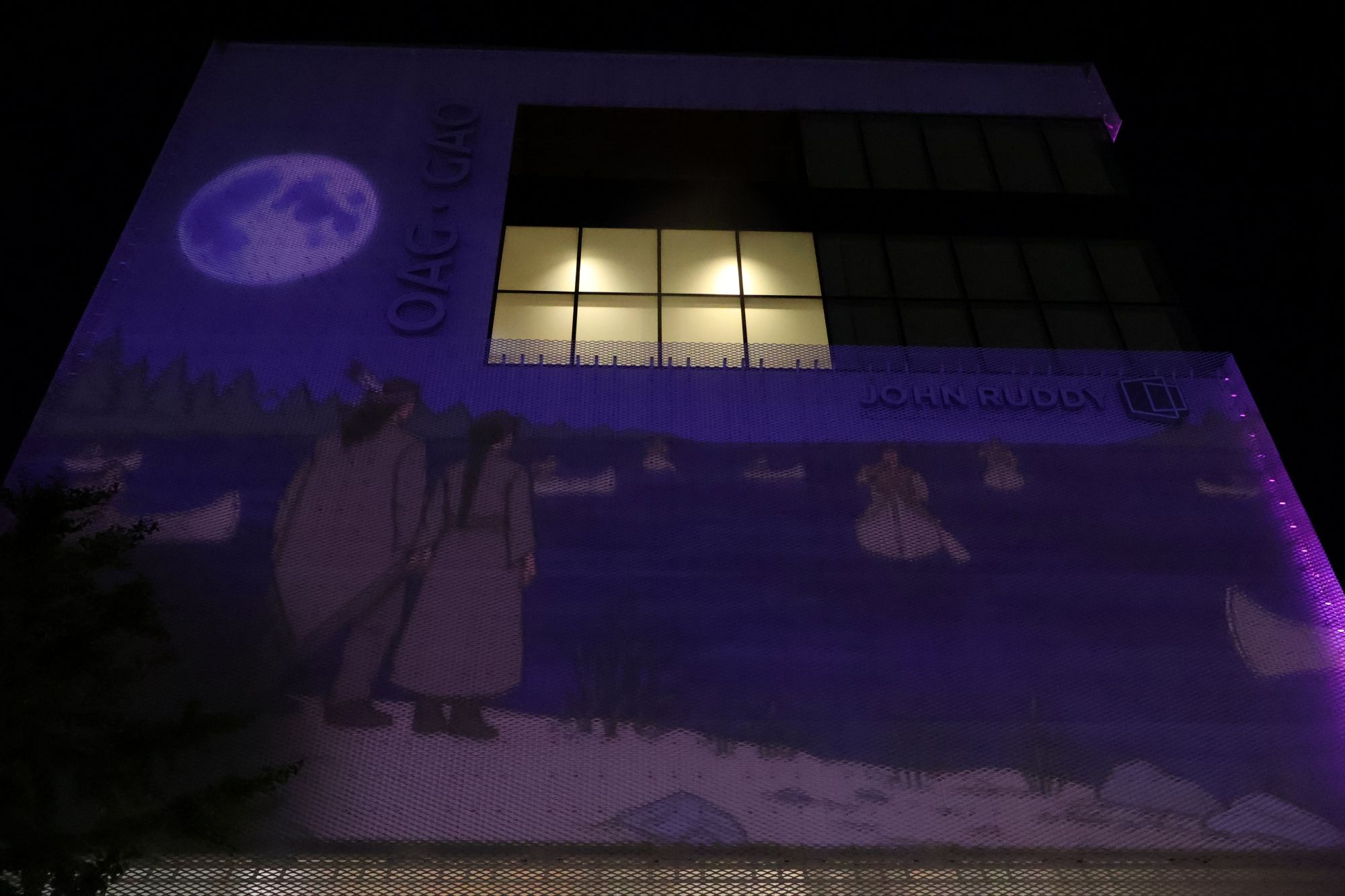 Jay Odjick's animation projected on the front of the Ottawa Art Gallery.